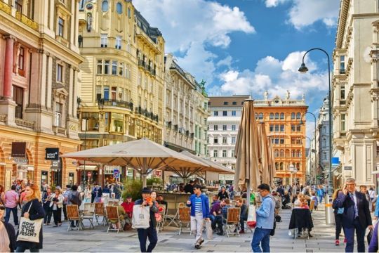 Хотелско настаняване по програмата