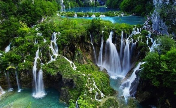 Плитвички Езера - Загреб - Любляна - Пещерата Постойна - Замъка Предяма