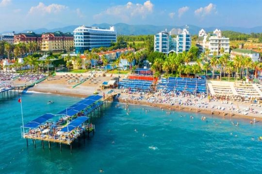 Concordia Celes Hotel