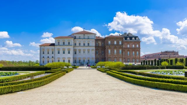 Екскурзия в Италия - ТОРИНО, Пиемонт - 3 нощувки в хотел 3*! Самолетна програма на български език!