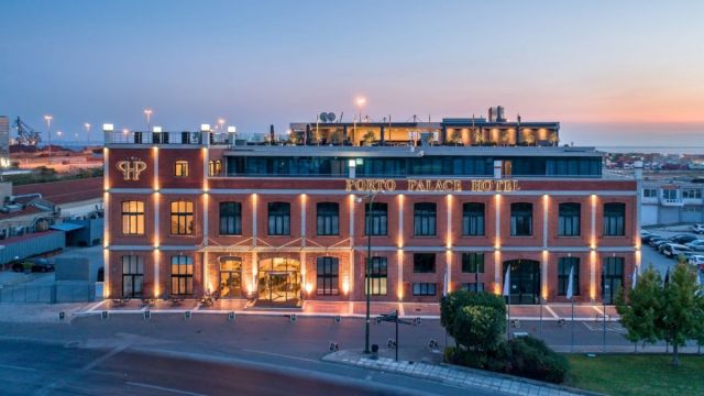 Нова година в ГЪРЦИЯ - СОЛУН - хотел Porto Palace 5* - 2 нощувки - СПЕЦИАЛНО ПРЕДЛОЖЕНИЕ! - със собствен транспорт