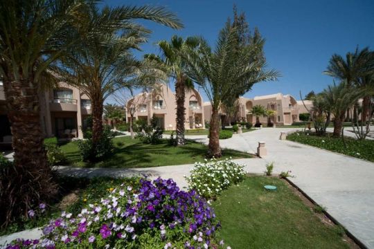 SHAMS ALAM BEACH RESORT