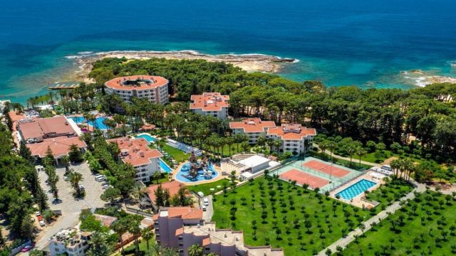 Utopia Resort and Residence